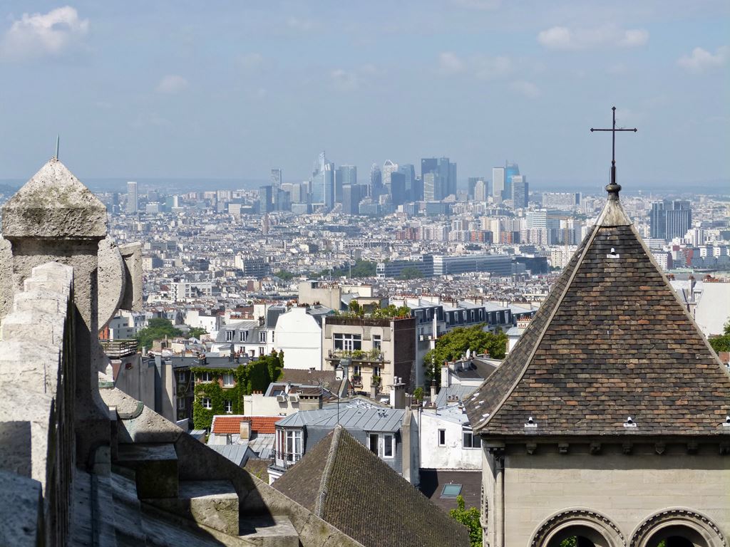 moments of travel on top of Sacre Coeur in Paris