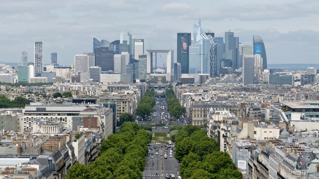 moments of travel on top of the Arc de Triomphe in Paris 