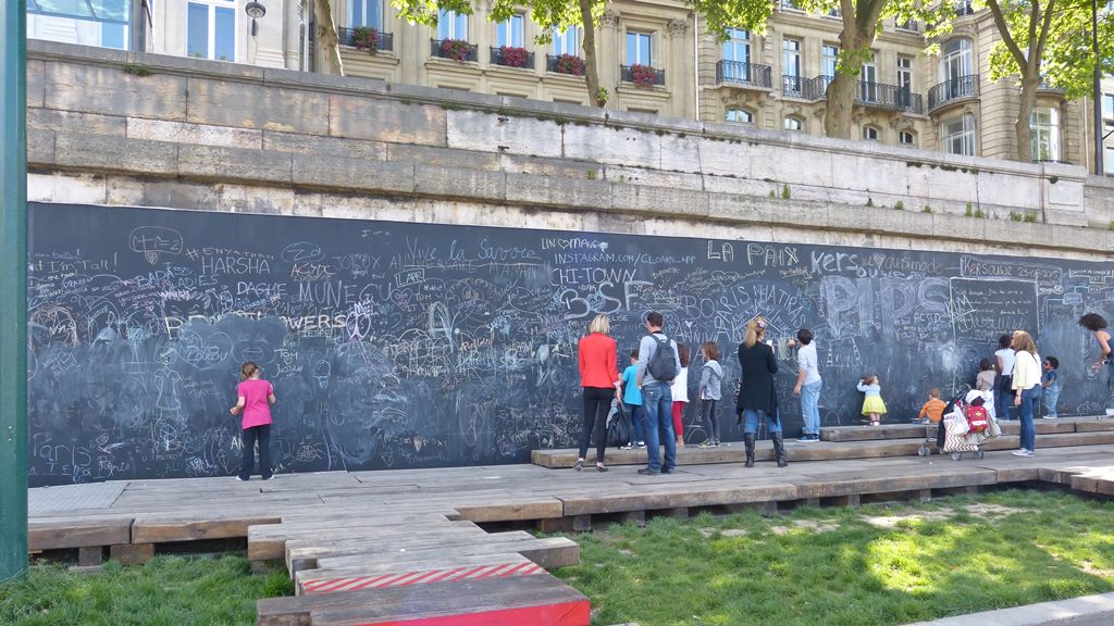 moments of travel walking along the Seine in Paris