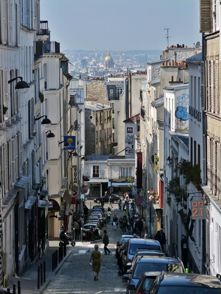 moments of travel walking around Montmartre in Paris