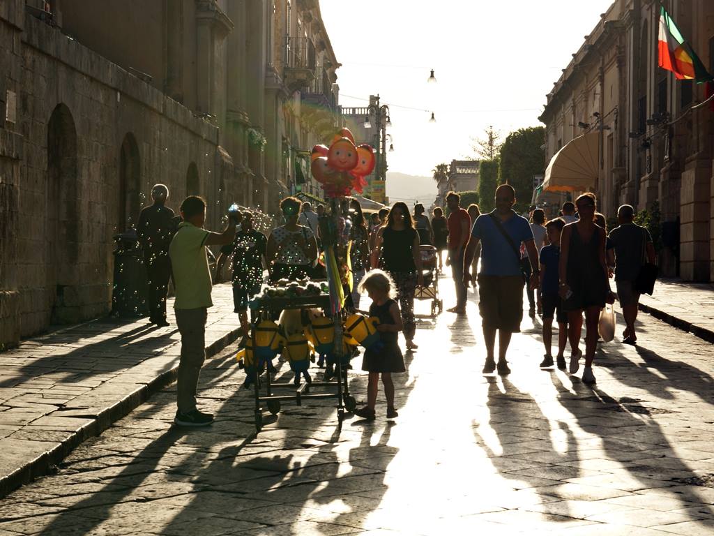 Noto - the underrated Italian getaway - momentsoftravel.com