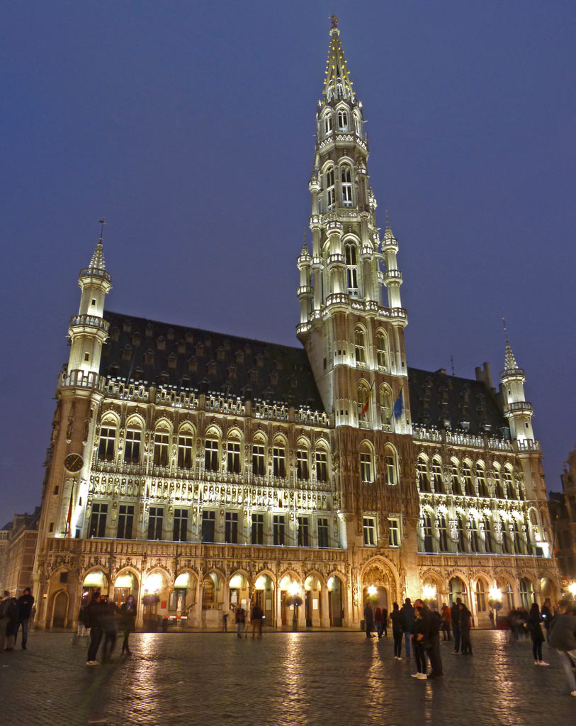 Rathaus von Brüssel nachts, 48 Stunden Brüssel