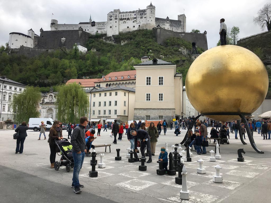 Schachspiel Festung Hohensalzburg Goldkugel