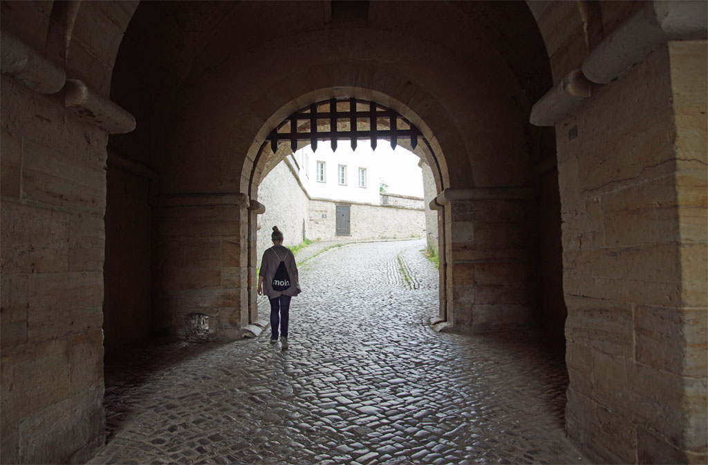 Frau Eingang Petersberg Erfurt