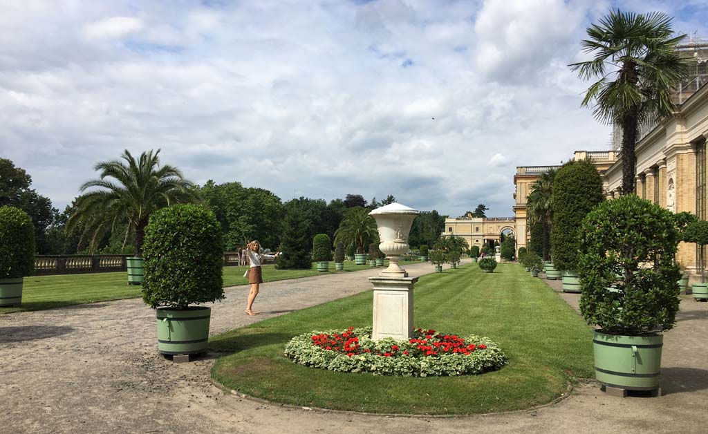 Frau Pflanzen Potsdam Orangerie