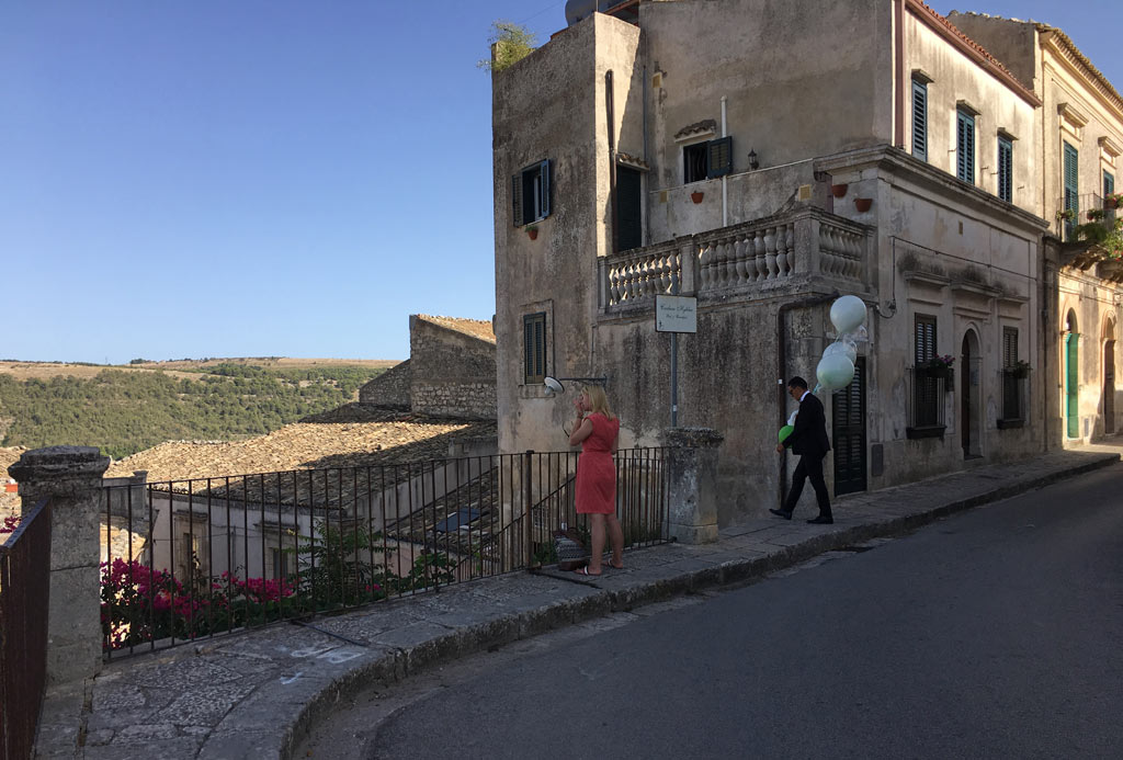 Mann Frau Ballons Ragusa