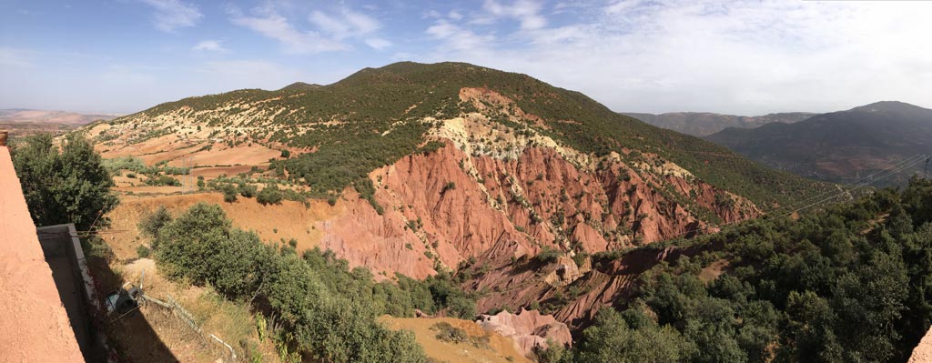 Atlas Gebirge grün rot