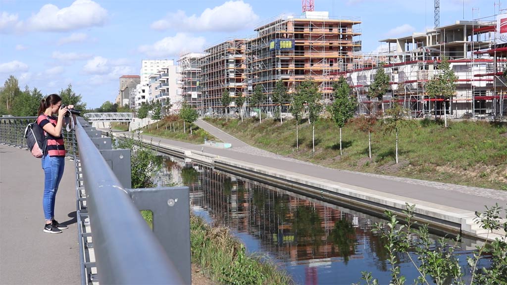 lindenauer-hafen-kanal-gebaeude